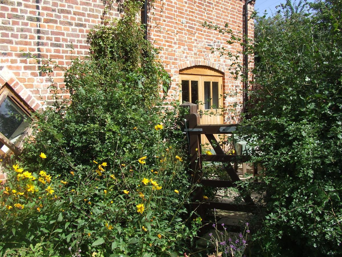Villa Camps Heath Barn Lowestoft Esterno foto
